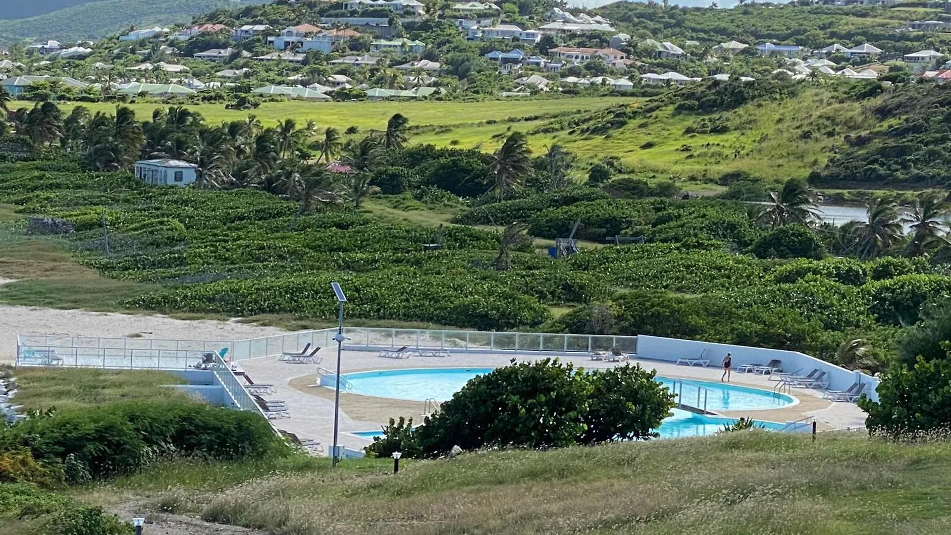 Excellence Suites Orient Beach Oceanview King-Size Beach Pool Parking Cul de Sac Apartamento