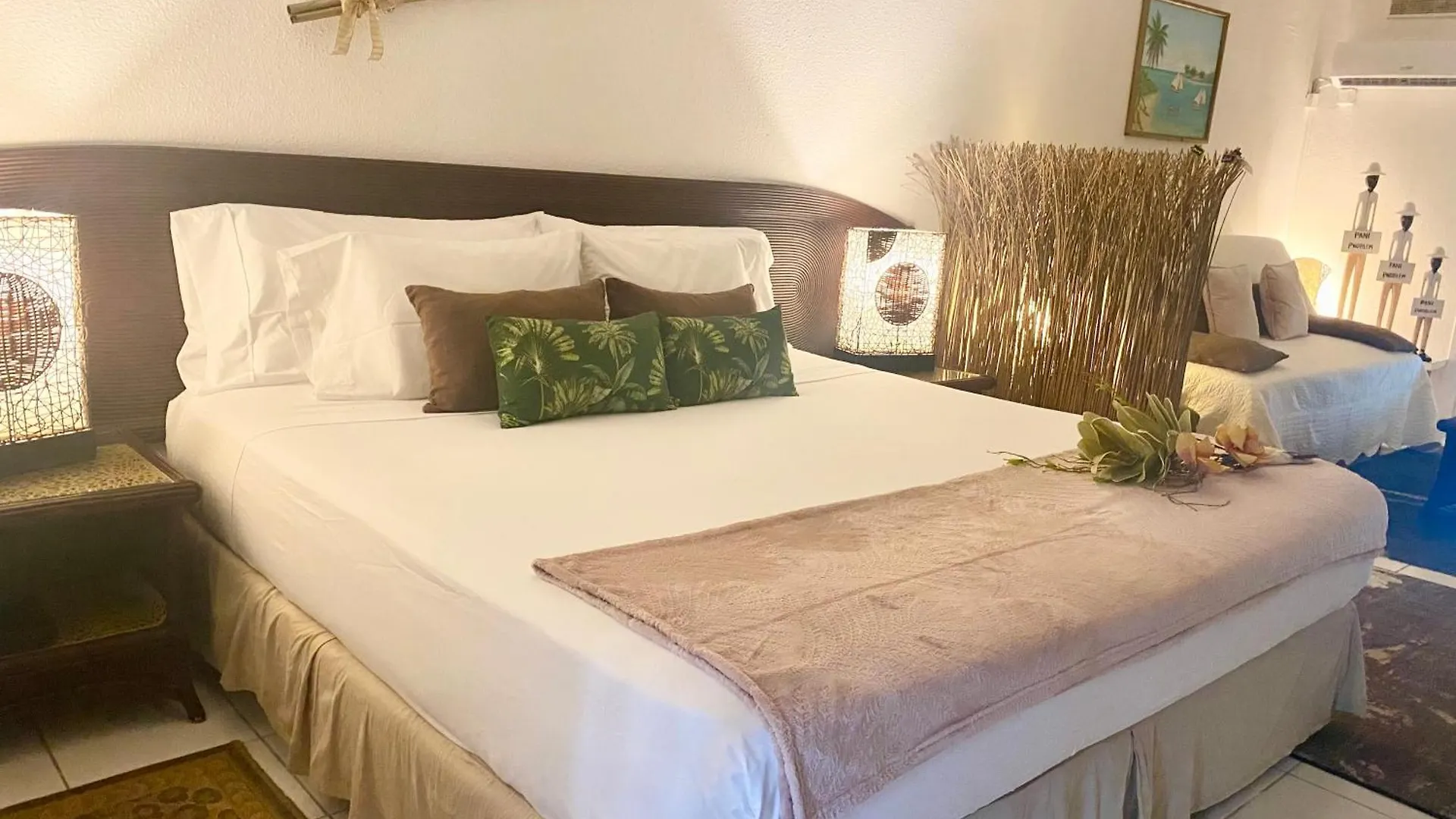 Apartamento Excellence Suites Orient Beach Oceanview King-Size Beach Pool Parking Cul de Sac