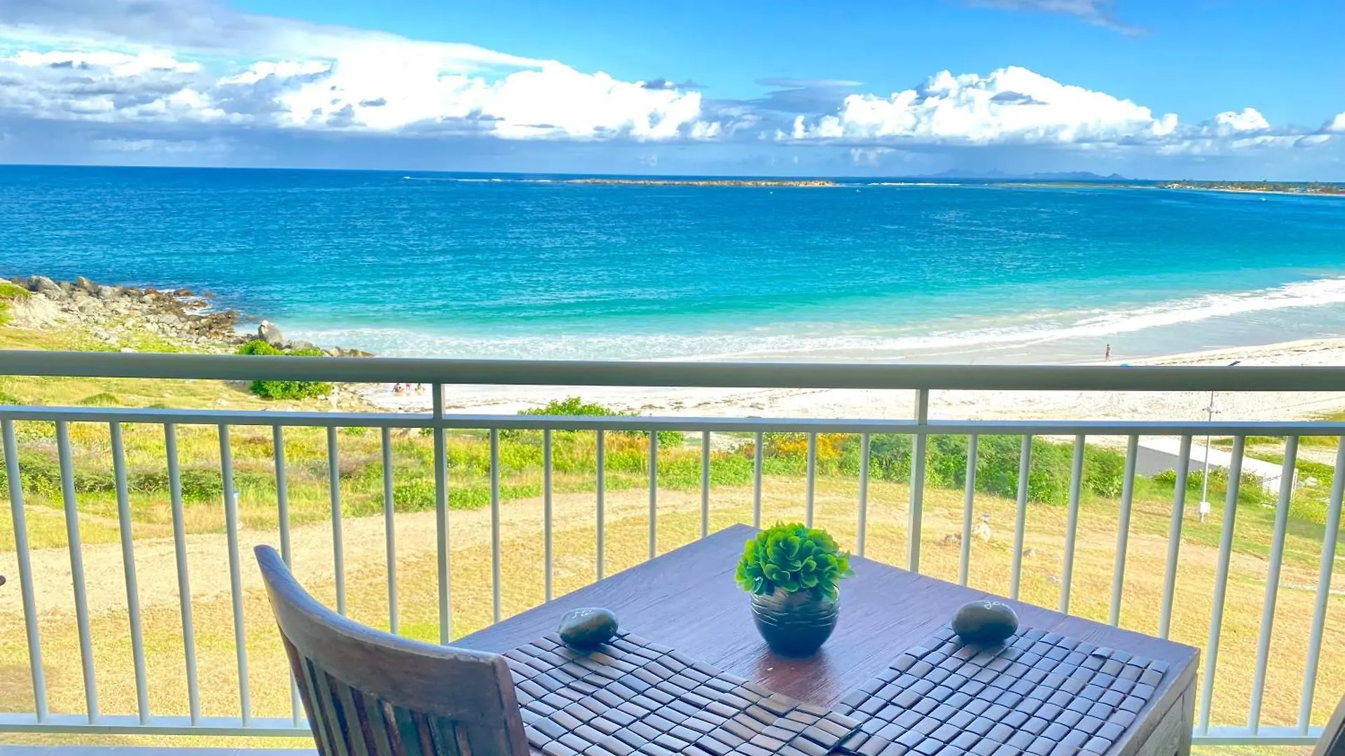 Lägenhet Excellence Suites Orient Beach Oceanview King-Size Beach Pool Parking Cul de Sac Sint Maarten