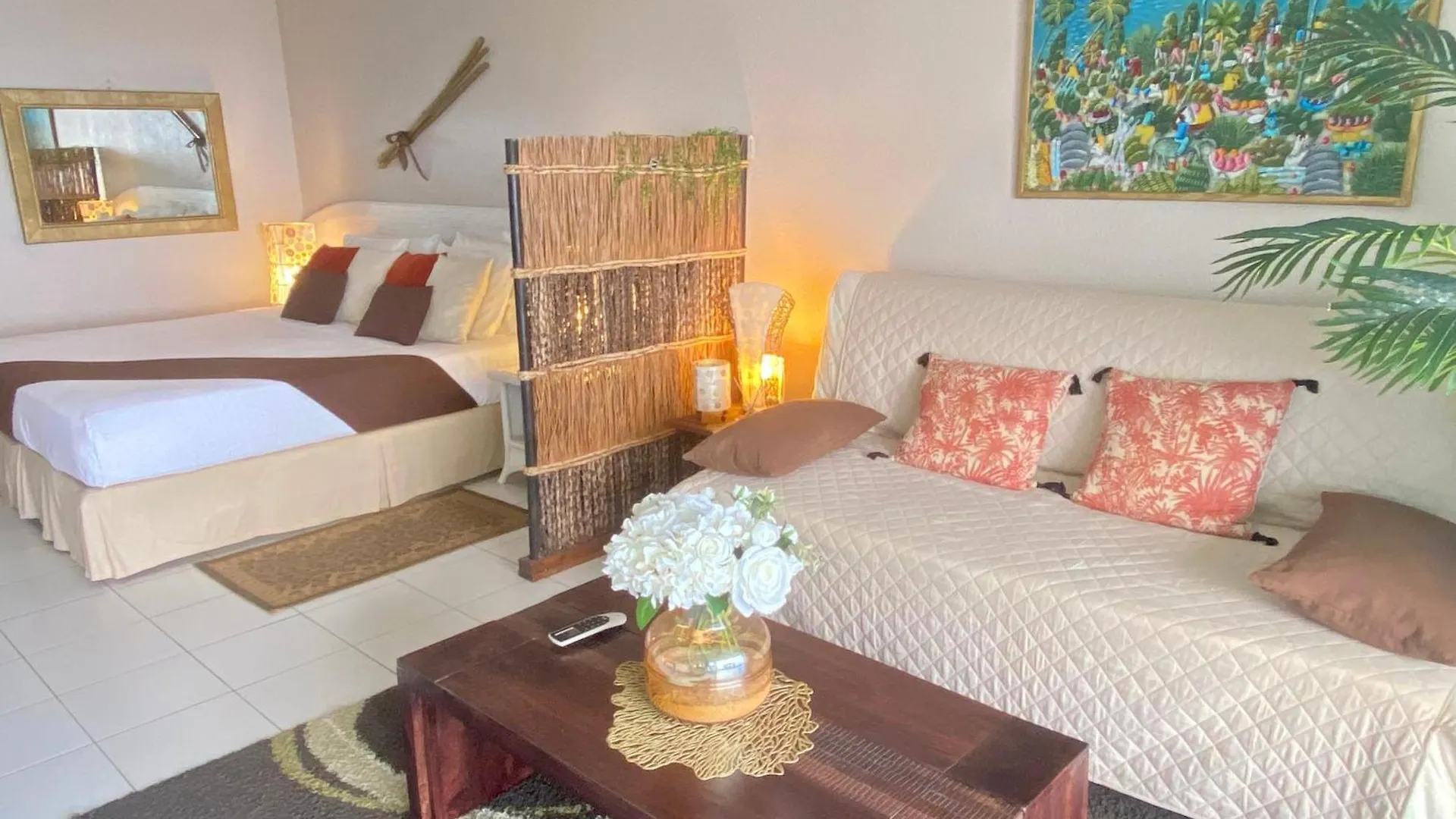 Excellence Suites Orient Beach Oceanview King-Size Beach Pool Parking Cul de Sac Sint Maarten/Saint Martin