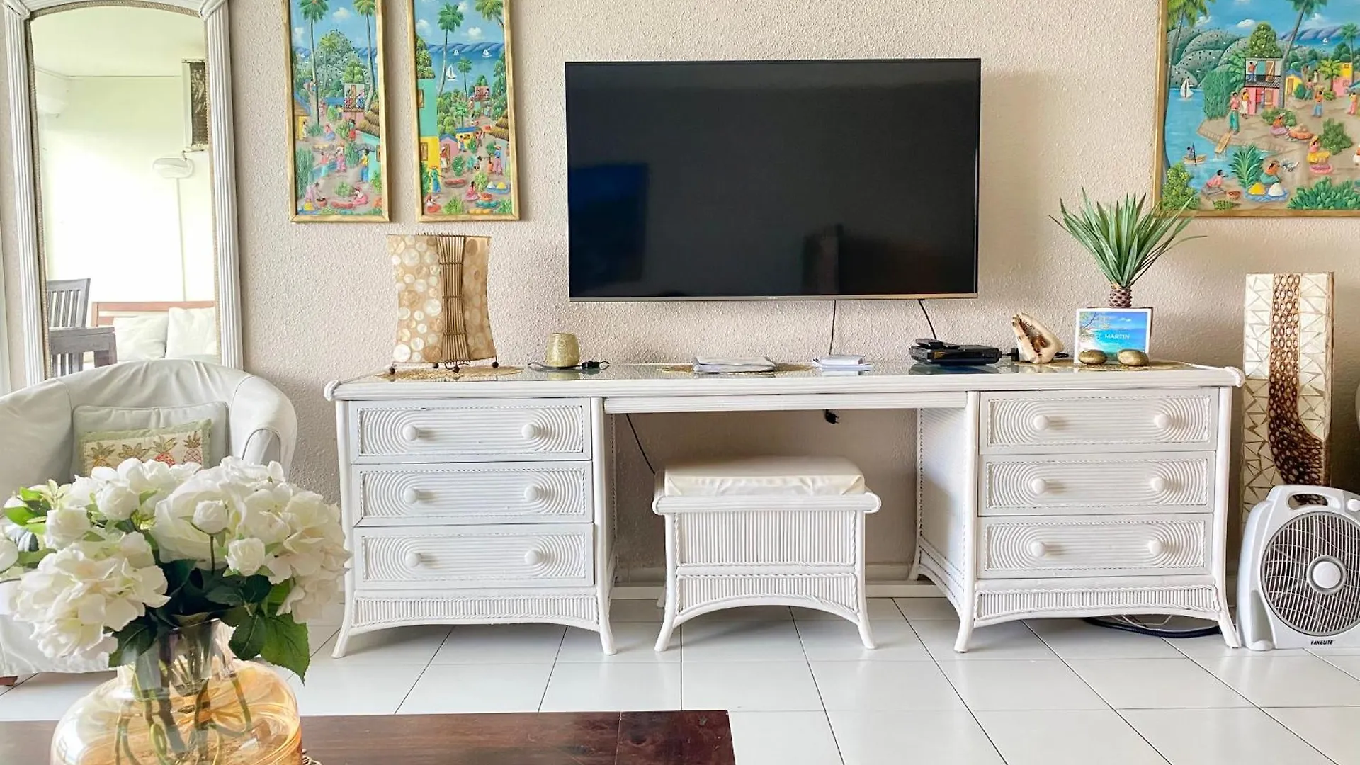 Excellence Suites Orient Beach Oceanview King-Size Beach Pool Parking Cul de Sac 0*,  Sint Maarten/Saint Martin